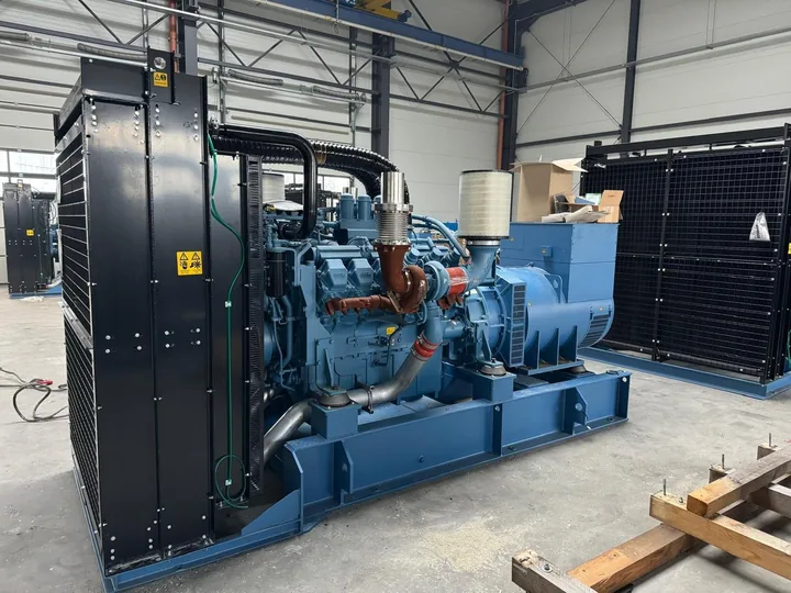 Stamford / MTU generator sets, equipment photograph